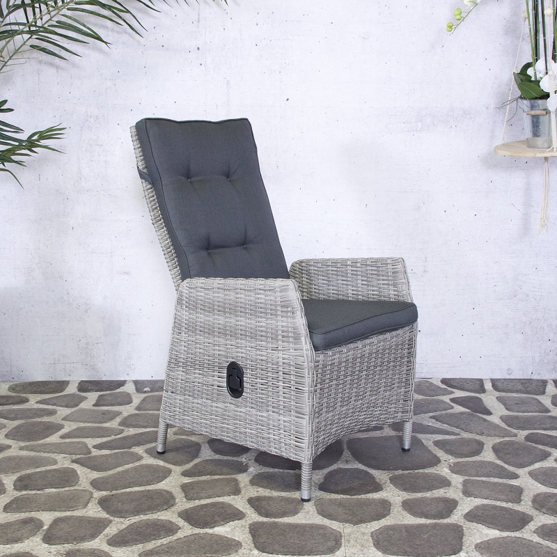 300-MON - Mondeo Adjustable Chair armleuning riet 1