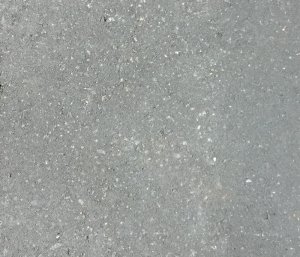 Gekleurde betontegel donkergrijs 4,5cm dik